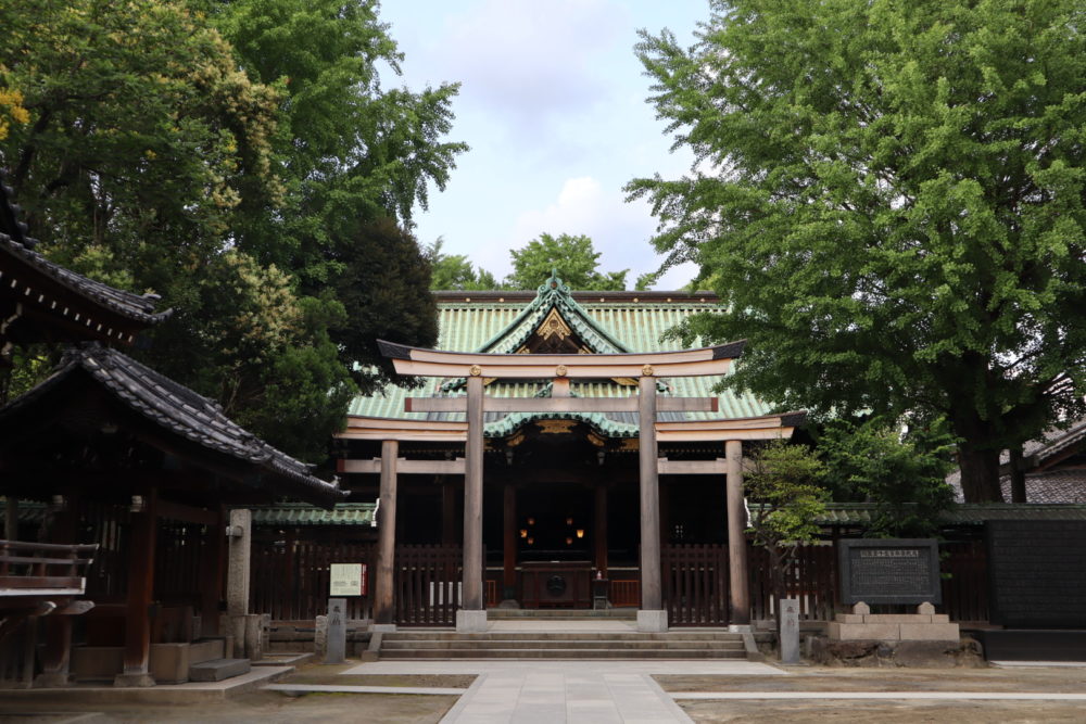 Ushijima Shrine (牛嶋神社)