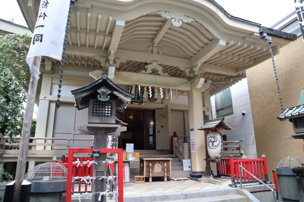 矢先稲荷神社 (Yasaki Inari Shrine)
