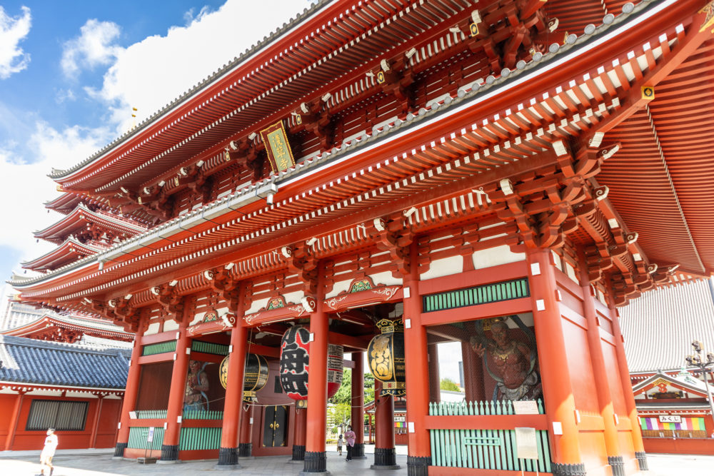 Hozomon Gate at Sensoji Temple (Taito, Tokyo)